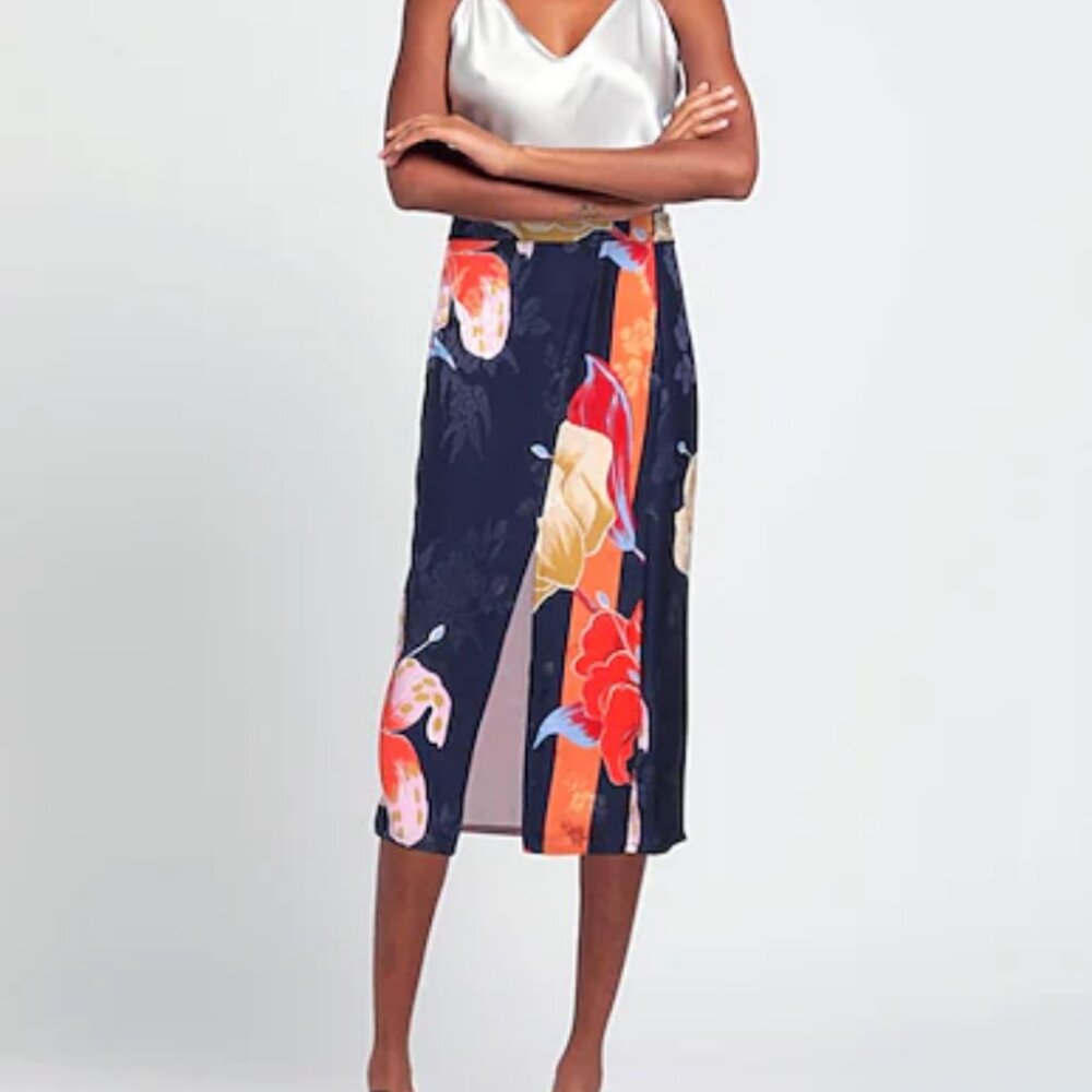 NWT. Etro Navy Floral Midi Skirt Size 8 US